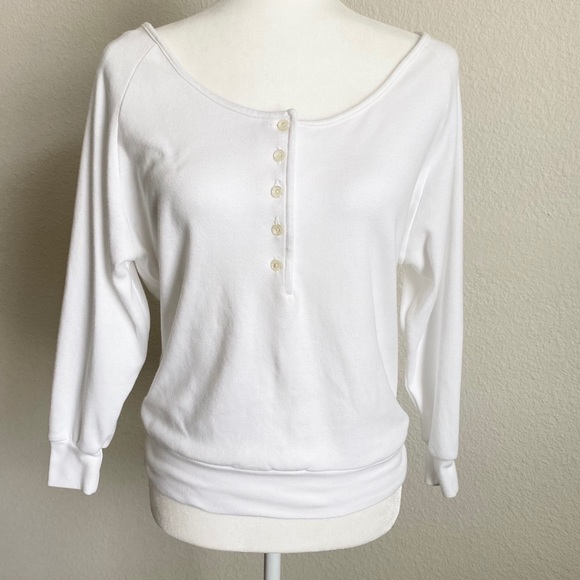 Victoria's Secret Tops - Victoria’s Secret Vintage Gold Label White Top L